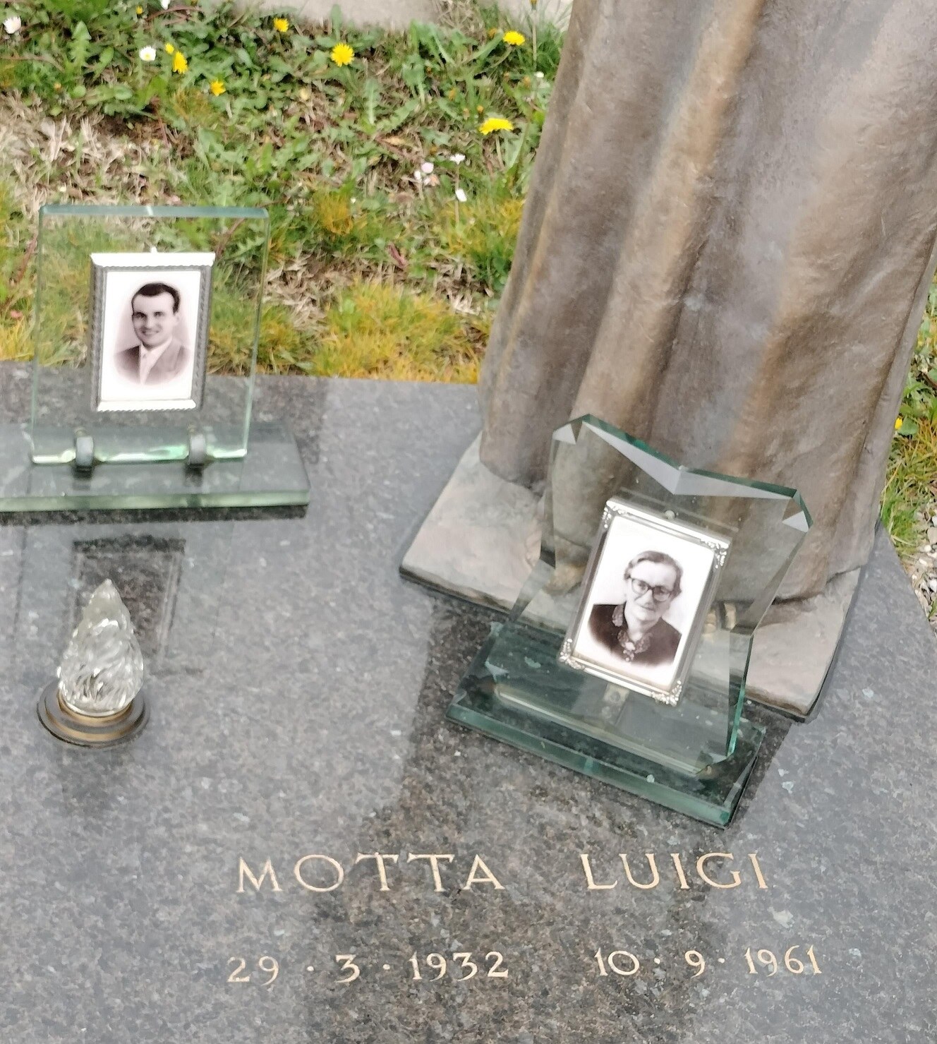 The memorial of Luigi Gino Motta, including his portrait and life dates